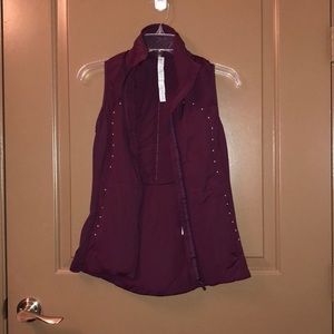 Lululemon down for a run vest